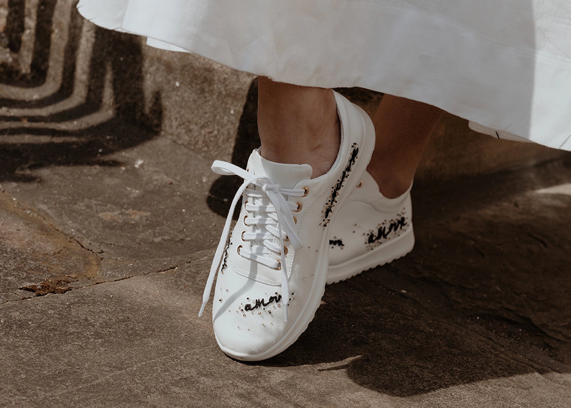 Handmade Calligraphy Embroidered Luxury Bespoke Shoes in White
