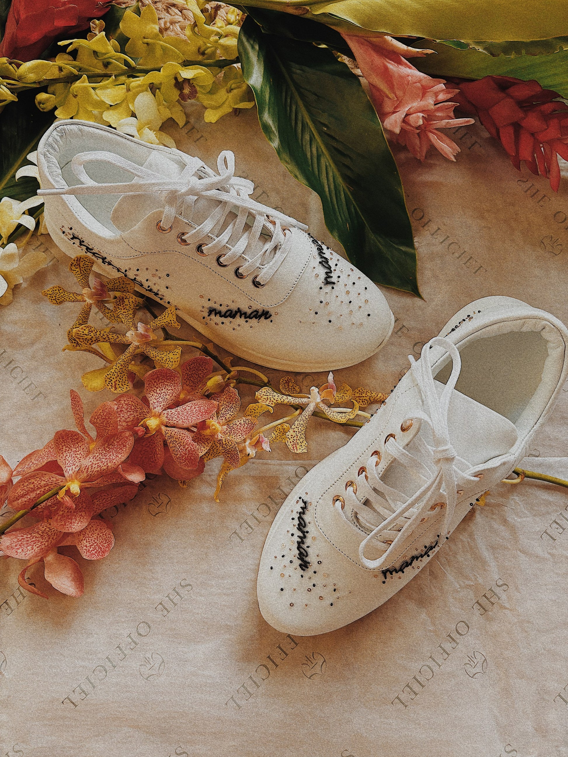 Handmade Calligraphy Embroidered Luxury Bespoke Shoes in White